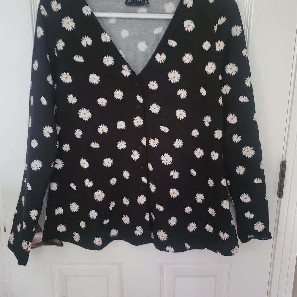 ASOS Design Black Daisy Print Cardigan